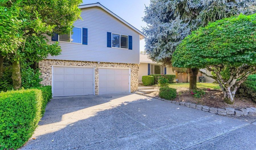 21024 SW CHARLENE St, Beaverton, OR 97003 - 4 Beds, 3 Bath