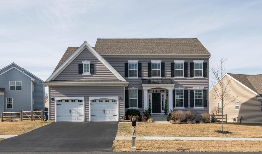 002 OBSIDIAN Dr, Felton, DE 19943 - 3 Beds, 3 Bath