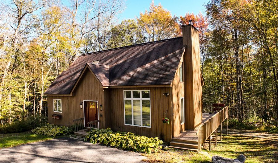 345 Big Bass Ln, Becket, MA 01223 - 3 Beds, 2 Bath