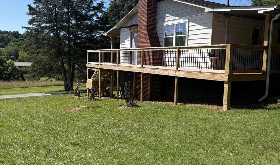 149 Stoutown Rd, Blaine, TN 37709 - 3 Beds, 2 Bath