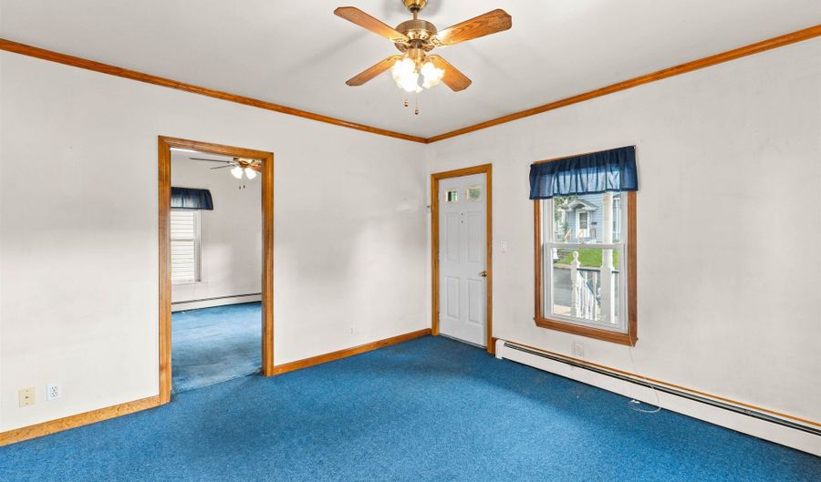 249 High St, Berlin, NH 03570 - 3 Beds, 2 Bath
