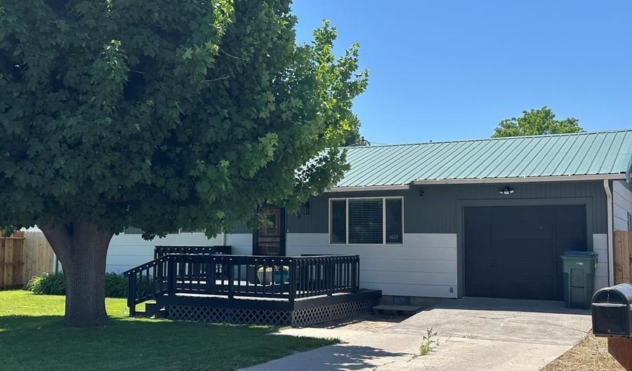 260 Gifford St, Blackfoot, ID 83221 - 4 Beds, 2 Bath