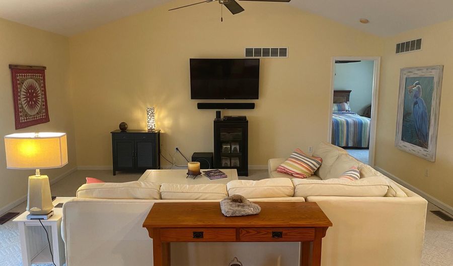 13 FAIRWAY Ave, Georgetown, DE 19947 - 3 Beds, 2 Bath