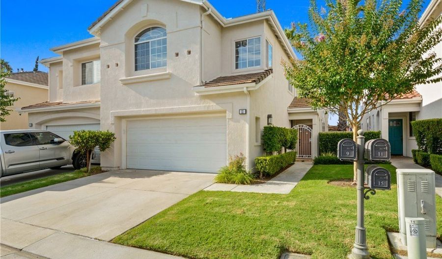 11 Robin, Aliso Viejo, CA 92656 - 4 Beds, 3 Bath