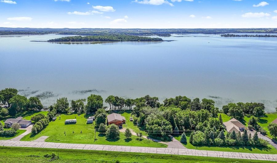 31208 County Road 10, Ashby, MN 56309 - 4 Beds, 3 Bath