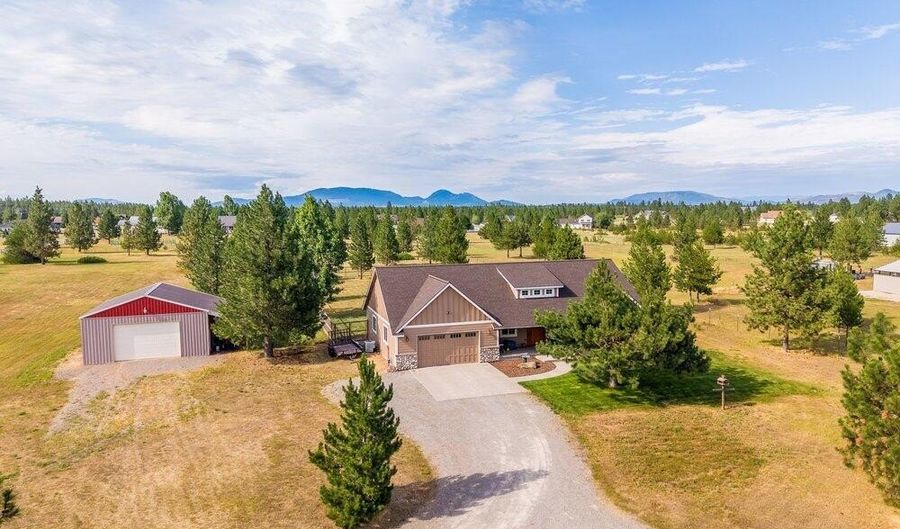 31574 N Sienna Loop, Athol, ID 83801 - 3 Beds, 2 Bath