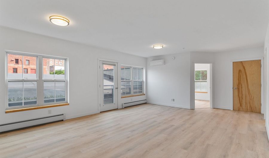 193 St. Paul St 101, Burlington, VT 05401 - 2 Beds, 2 Bath