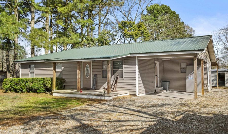 1105 Woodruff St, Augusta, AR 72006 - 3 Beds, 2 Bath