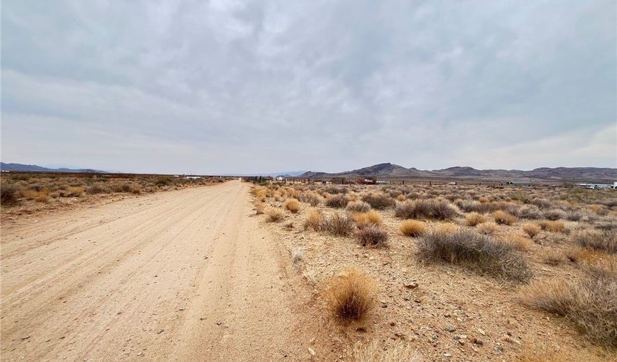 N Longhorn Drive, Chloride, AZ 86431 - 0 Beds, 0 Bath