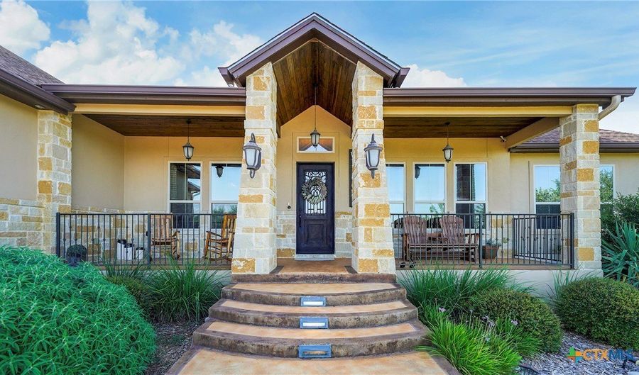 1408 Olivastro, New Braunfels, TX 78132 - 3 Beds, 4 Bath