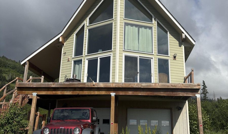 15935 Kings Way Dr, Anchorage, AK 99516 - 5 Beds, 3 Bath