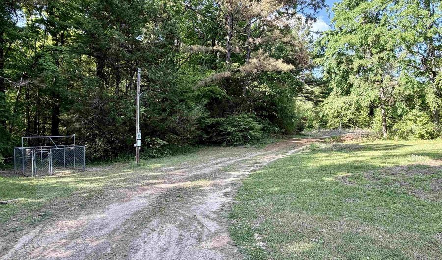 1536 ROBINSON SHED Rd, Bethel Springs, TN 38315 - 4 Beds, 2 Bath