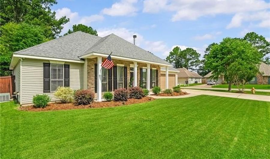 710 DAVID Ct, Abita Springs, LA 70420 - 3 Beds, 2 Bath