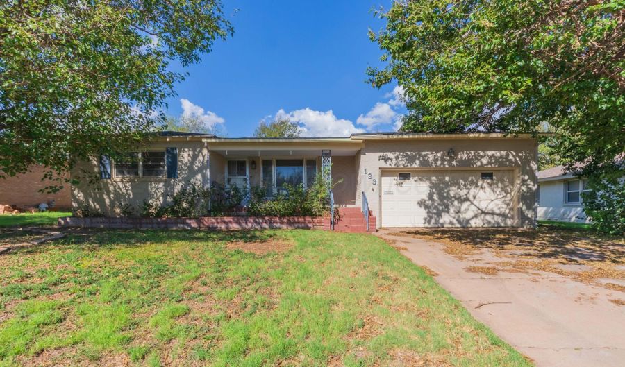 133 N Beverly Dr, Amarillo, TX 79106 - 3 Beds, 2 Bath