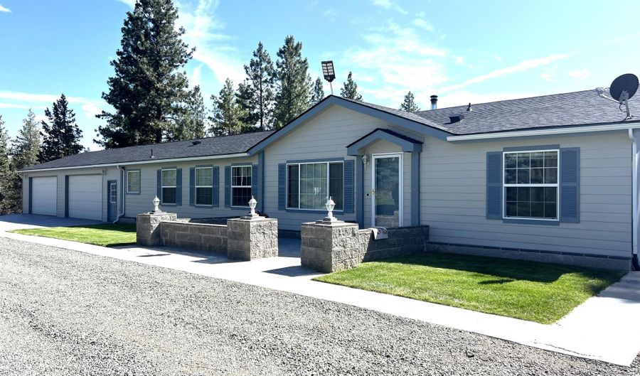 8334 Mina Bird Dr, Bonanza, OR 97623 - 4 Beds, 2 Bath