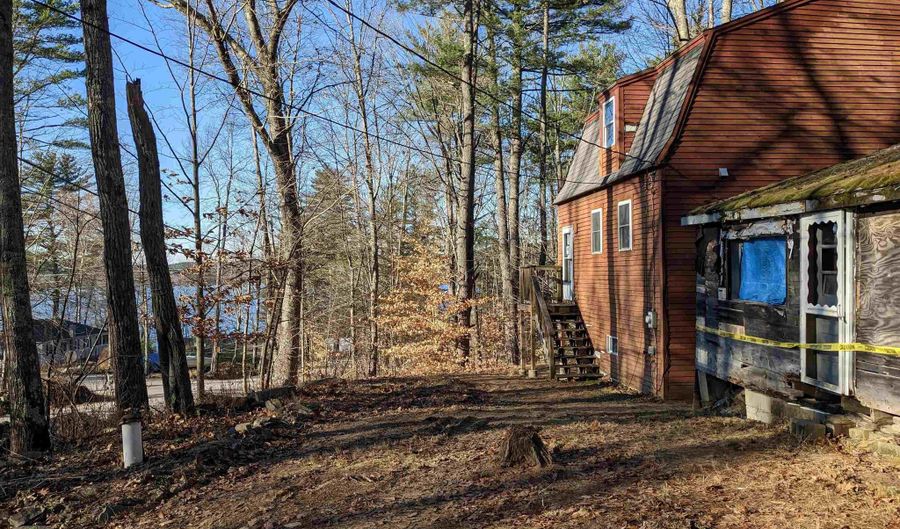 142 Browns Pasture Rd, Strafford, NH 03884 - 1 Beds, 1 Bath