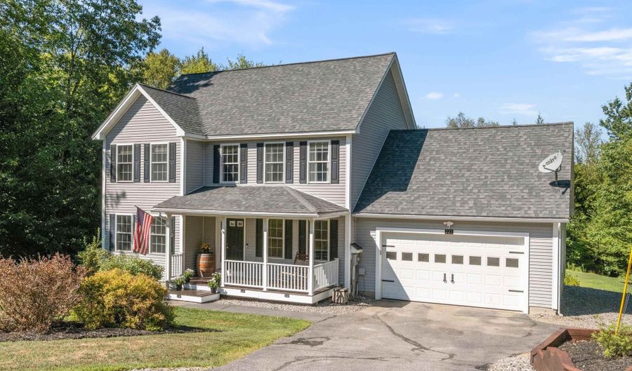 221 Aiden Cir, Belmont, NH 03220 - 3 Beds, 3 Bath