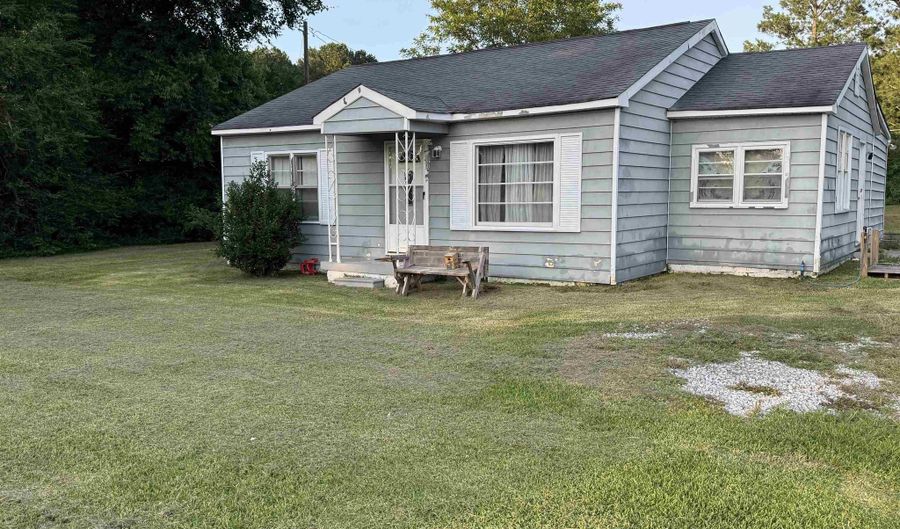5509 Glade Rd, Anniston, AL 36206 - 2 Beds, 2 Bath