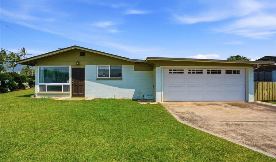 320 W Lanai St, Kahului, HI 96732 - 3 Beds, 1 Bath