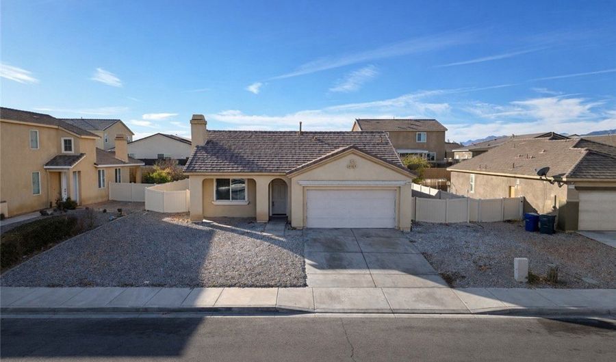 11807 Desert Gln, Adelanto, CA 92301 - 4 Beds, 2 Bath