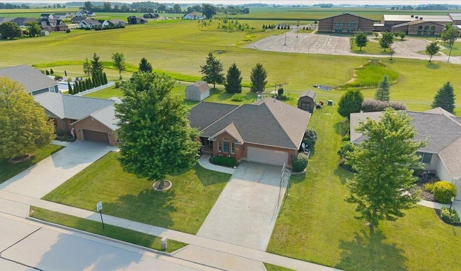 105 Sierra Ln, Arcanum, OH 45304 - 3 Beds, 2 Bath