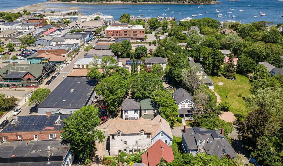 11 Albert Mdw, Bar Harbor, ME 04609 - 0 Beds, 4 Bath