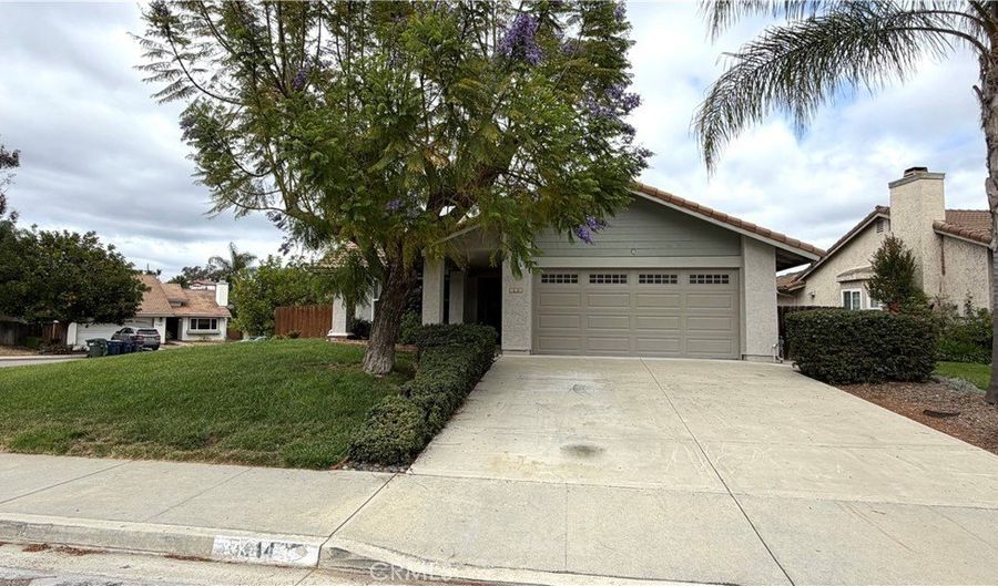 344 Elkhorn Ln, Escondido, CA 92026 - 3 Beds, 2 Bath