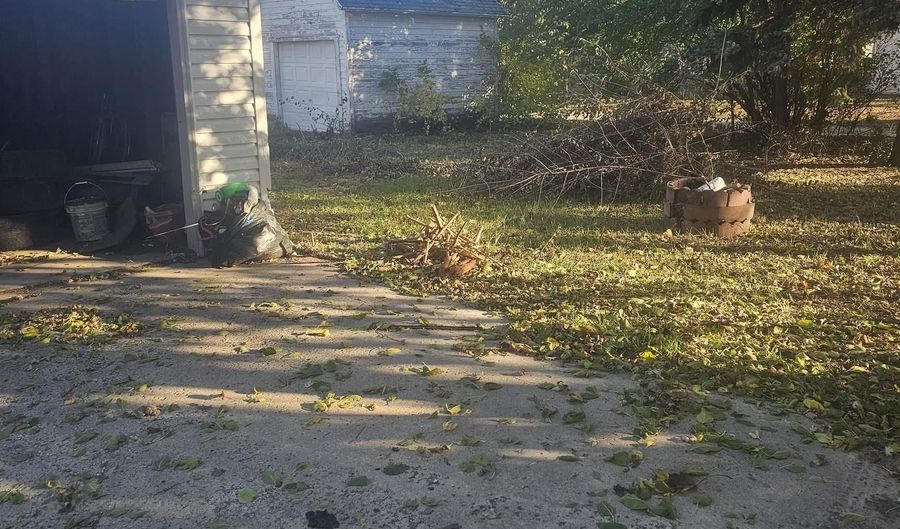 413 Vine St, Albert City, IA 50510 - 5 Beds, 2 Bath