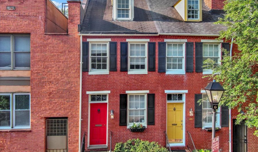 131 W BARRE St W, Baltimore, MD 21201 - 3 Beds, 2 Bath