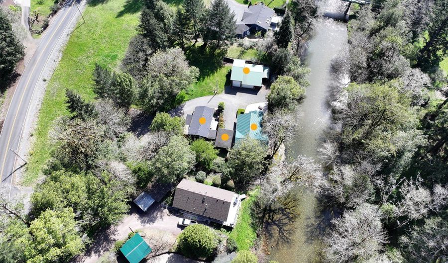 1008 WINCHUCK RIVER Rd, Brookings, OR 97415 - 3 Beds, 3 Bath
