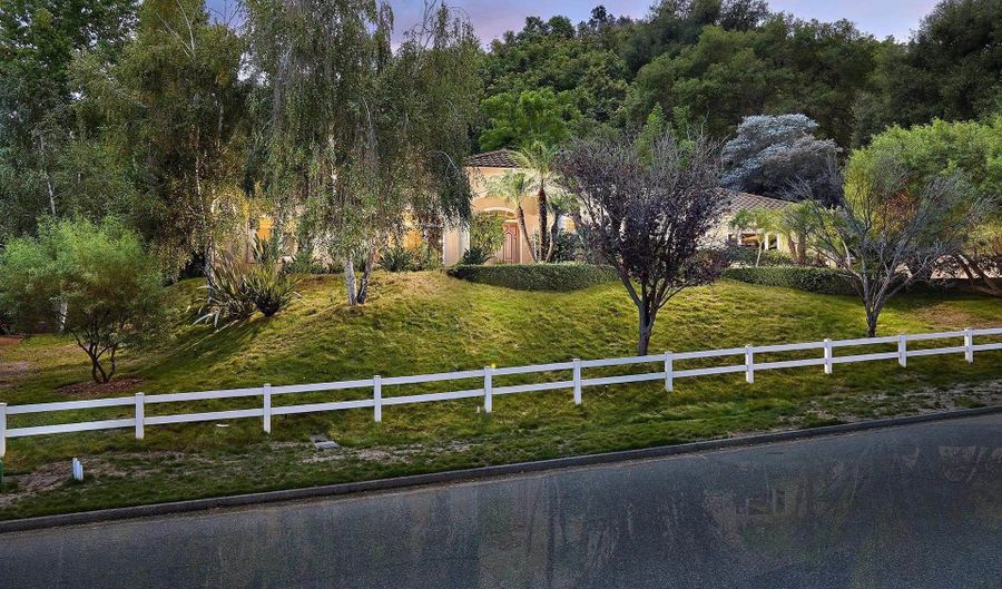 1691 Tecalote Dr, Fallbrook, CA 92028 - 3 Beds, 3 Bath