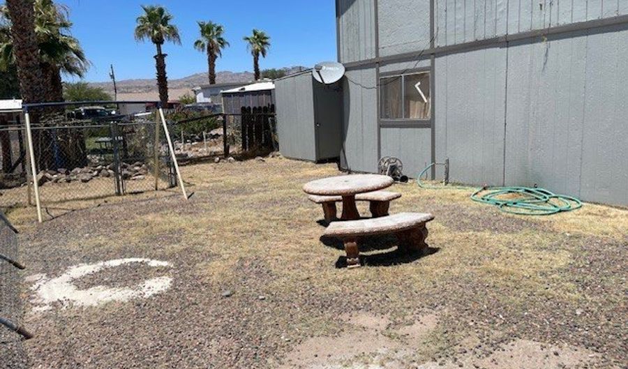 2175 Riviera Blvd 2, Bullhead City, AZ 86442 - 2 Beds, 1 Bath