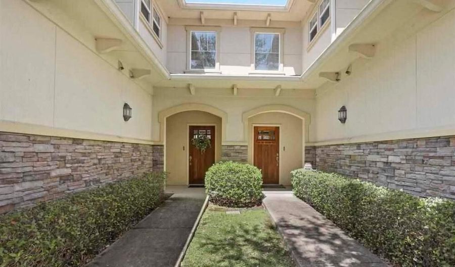 8000 Stonelake Village Ave #704, Baton Rouge, LA 70820 - 3 Beds, 4 Bath
