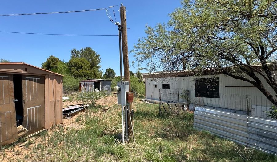 212 E Meckem Ln, Camp Verde, AZ 86322 - 2 Beds, 1 Bath