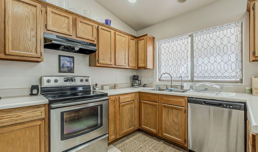 14340 S DIABLO Rd, Arizona City, AZ 85123 - 3 Beds, 2 Bath