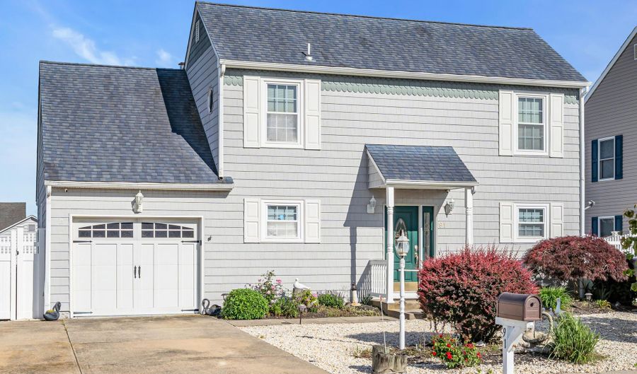 91 Wind Jammer Ct, Bayville, NJ 08721 - 3 Beds, 2 Bath