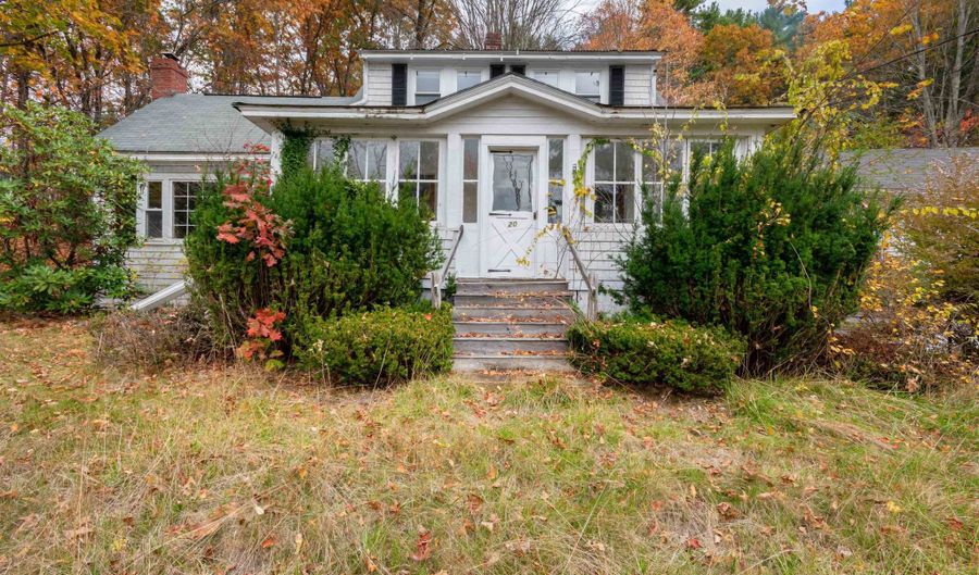 20 Liberty Hill Rd, Bedford, NH 03110 - 3 Beds, 1 Bath