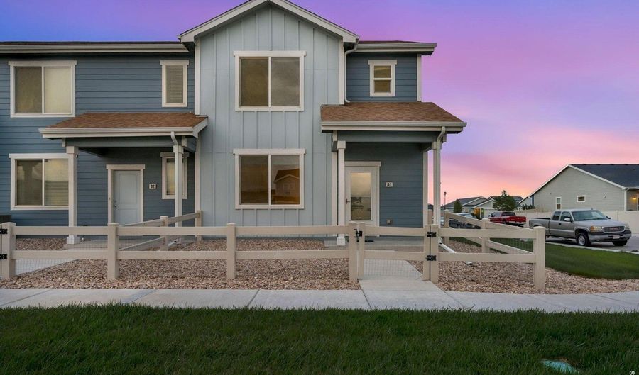 701 Applegate Trl D-1, Ault, CO 80610 - 3 Beds, 3 Bath