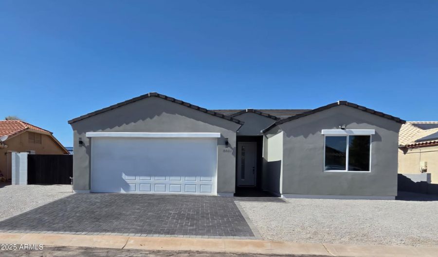 10084 W MAZATLAN Dr, Arizona City, AZ 85123 - 3 Beds, 2 Bath