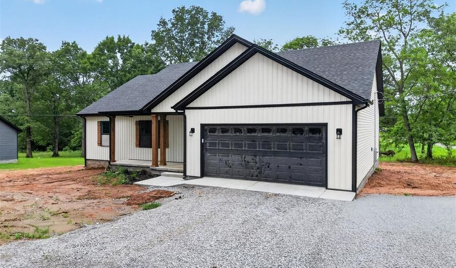 2871 Dennis Corinth Rd, Auburn, KY 42206 - 3 Beds, 2 Bath