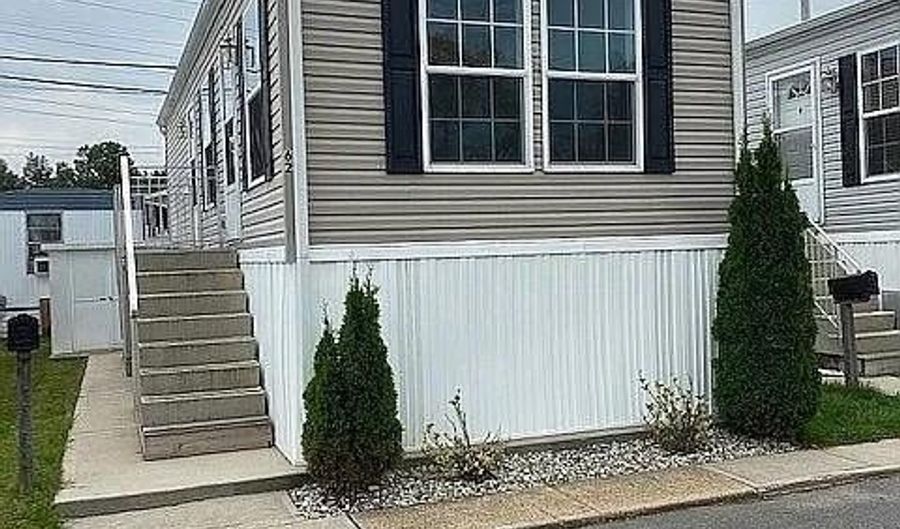 62 Freddie Ave, Avenel, NJ 07001 - 1 Beds, 1 Bath