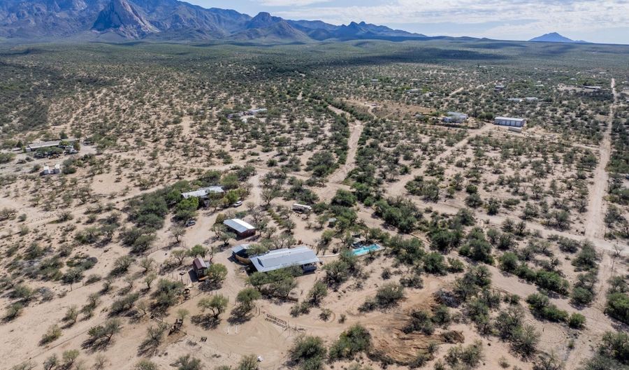 1550 W Eagle Way, Amado, AZ 85645 - 2 Beds, 2 Bath