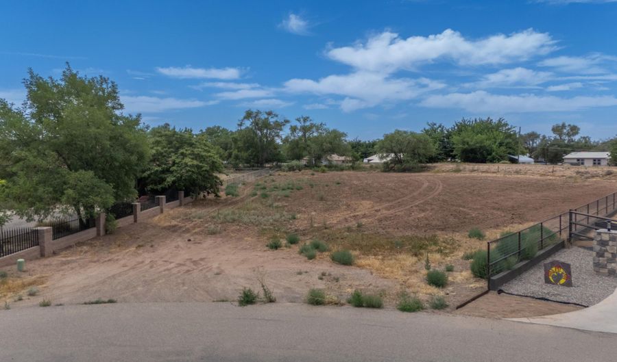Los Pinos Road, Bosque Farms, NM 87068 - 0 Beds, 0 Bath