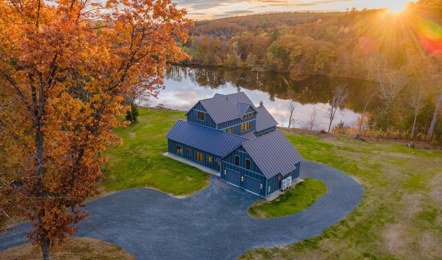 30 Farr Rd, Chesterfield, NH 03466 - 6 Beds, 6 Bath