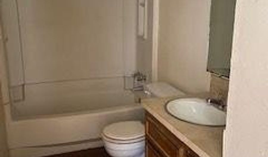 1250 Elm St G, Abilene, TX 79602 - 2 Beds, 1 Bath