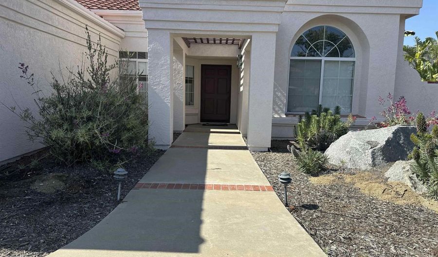 2884 Sage View Dr, Alpine, CA 91901 - 3 Beds, 2 Bath