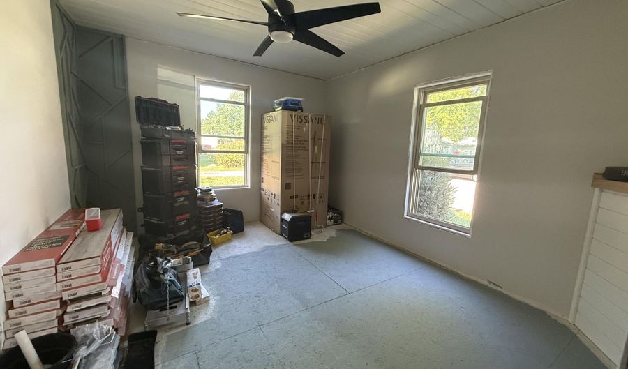 404 W 1st St, Arcanum, OH 45304 - 3 Beds, 1 Bath