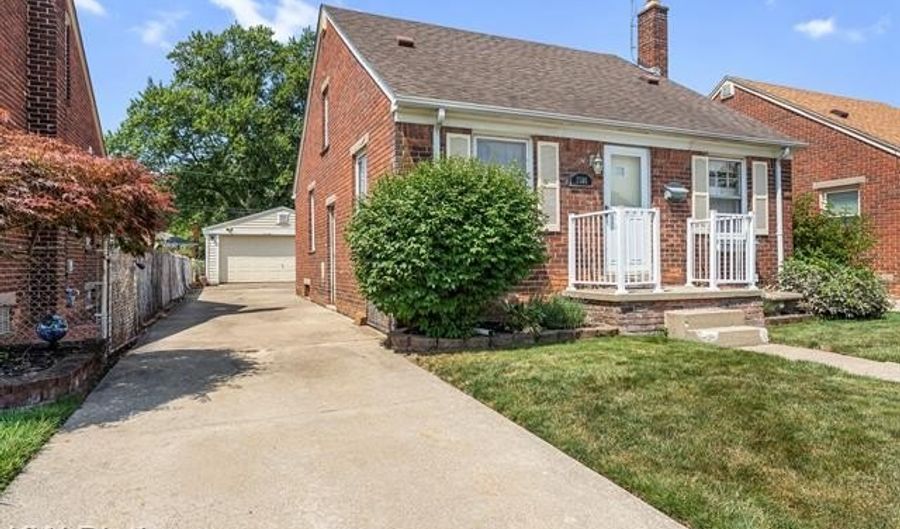 7686 Winona Ave, Allen Park, MI 48101 - 3 Beds, 2 Bath