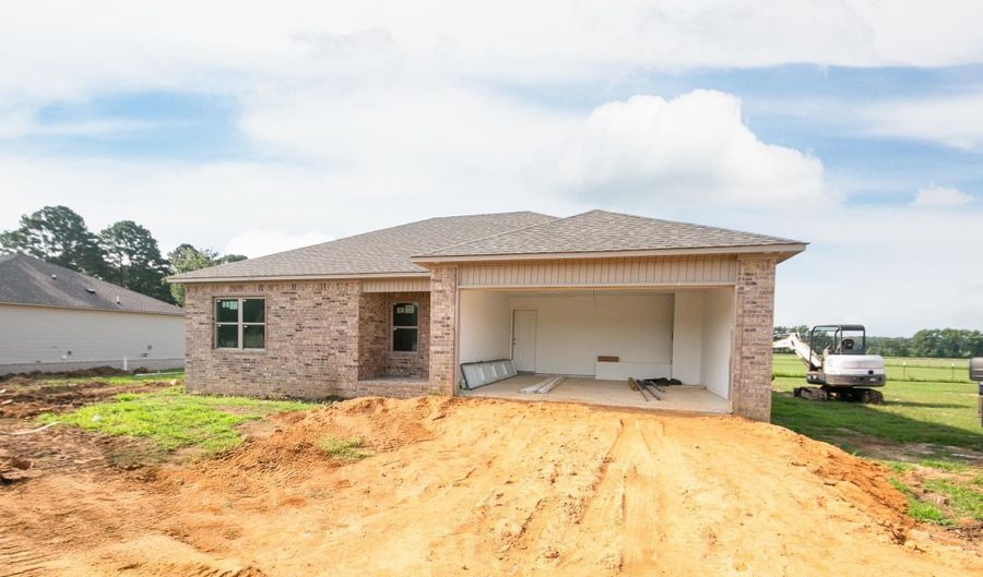 111 LLOYD HENDERSON Rd, Beebe, AR 72012 - 3 Beds, 2 Bath