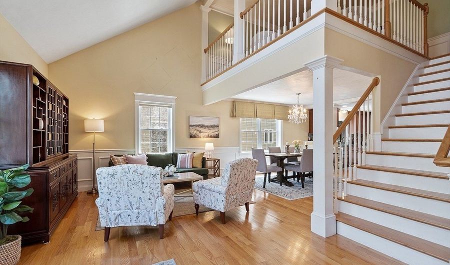 10 Ellsworth Village Rd 10, Acton, MA 01720 - 2 Beds, 3 Bath